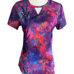 Reel Legends  Short Sleeve Top Freeline Medium  Purple Pink Orange Photo 0