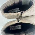 Blondo Waterproof Suede Ankle Boots Side Zip Block Heel Taupe Women's 7M Photo 8