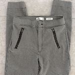 Hollister Ultra High-Rise Houndstooth women’s ankle length stretchy pants size S Photo 0