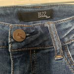 1822 Denim // Mid-Rise Jeans Photo 1