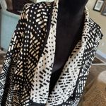Bar III geometric open knit cardigan asymmetric hem Photo 2