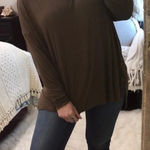 Coco + Carmen new with tags olive green XXL long sleeve top Photo 0