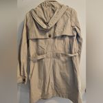 Gap Women's Classic Tan Trench Coat Photo 2