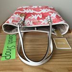 Michael Kors Purse Photo 4