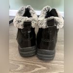 Weatherproof Women’s Black Faux Fur Lined Winter Snow Ankle Bootie Rona Sz 7 Photo 2