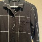 Athleta  Women’s Heat Gen Flannel Shirt Size XSP Petite Black and White Photo 5