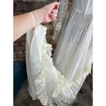 Wedding dress 1970s boho bishop sleeves ruffle train white cream Size 10 Photo 7