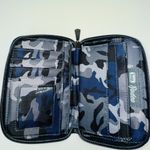 NWOT LUG Rodeo Wallet 6x4" Zip Around Blue Camp Camouflage Quilted Card Holder Photo 3