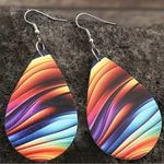 Rainbow Color Water Drop Earrings Purple Photo 2