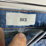 BKE Billie shorts denim distressed women’s size 25 casual raw hem trendy modern Photo 5
