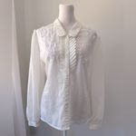 Shin Jia Shing Ivory Embroidered Long Sleeve Collared Button Down Blouse White Photo 1
