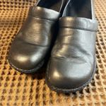 Born | Woman’s Slip On Clog Shoe Silver Metallic 9‎ Heeled Gray Photo 1