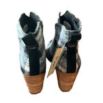 Toms NEW Women's Clare Grey Plaid Wedge Boot Size 8.5 #B1449A Photo 3