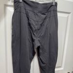 Lululemon Relaxed Fit Gray Jogger Cropped Pants Size 6 Photo 5