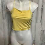 Heart & Hips Yellow crop top Photo 0