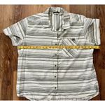 L.L. Bean Women’s Vented Button Down‎ Hiking Fishing Shirt Size XL Striped Gray Photo 3