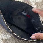 Tommy Hilfiger Y2K purse Photo 5