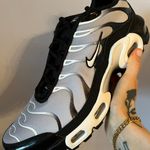 Nike Air Max Plus GS ‘Black Metallic Silver’ Photo 0