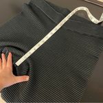 Good American  Heavy Rib Slim Strght Pant black Elasticized Waist Zippered Cuff Photo 4