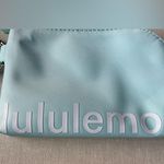 Lululemon Clippable Card Pouch - Ideal Mint/White Photo 3