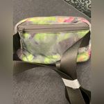 Lululemon RARE  - Everywhere 1 Liter Belt Bag Hyper Dye Multi/Rover - NWT Photo 11