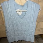 Abercrombie & Fitch Sweater Vest Photo 0