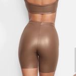 SKIMS  faux leather biker short shell color size S NWT Photo 7