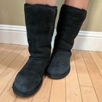 UGG  Classic Tall Black Shearling Boots - Womens Size 6 Photo 8