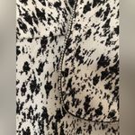 H&M Womens Long Sleeve Hidden Button-up Dressy Black & White blouse Size 6 Photo 7