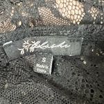 Cache  Black Lace‎ Top Photo 1