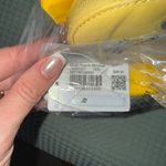 Lululemon  Dual Pouch Wristlet Maize Yellow/Lemon Wash NWT Photo 3