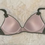Victoria's Secret  T-shirt Lightly Lined Wireless Bra Olive Green 32D Photo 4