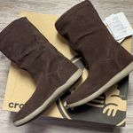 Crocs Adele Foldover Mahogany Fuzz Bootie Size 5 Photo 4