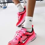 Nike Air Bliss Sneakers in Pink Photo 0