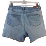 American Eagle  Stretch Light Wash Mom Short Size 8 Photo 1