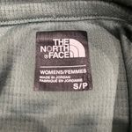The North Face  Green Ribbed Short Sleeve Shirt Photo 4