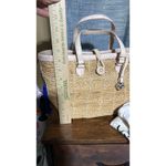 Brighton  Straw Wicker Tote Bag Purse Heart Charm Beige‎ Leather Trim Photo 2