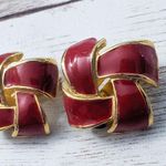 Vintage Clip On Earrings Photo 2
