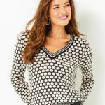 Lilly Pulitzer NWT brista sweater black honeycomb size XL Photo 0