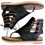 OTBT EUC  Leather Locate Sandals Black
Brown Size 7.5 Photo 0