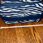 Estée Lauder Gently used once - in excellent condition from smoke free / pet free home Photo 5