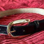 Liz Claiborne Black Alligator Pattern Black Leather Belt. Size Medium. Photo 2