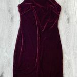 Popular 21 Red velvet dress Photo 0