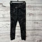 Zyia  Light & Tight Black Reflective 7/8 leggings Sz 4 Photo 1