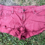BDG  Low Rise Dolphin Denim Shorts Women's 29 Burgundy Distressed‎ Frayed Hem Photo 0