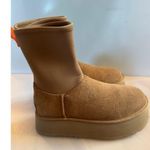 UGG Classic Dipper Boot Chestnut (Women's) size 9 (new) Photo 3