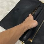 Tory Burch  Reva Clutch Black Patent Leather Photo 7
