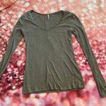 Buckle V-Neck Long Sleeve Top Photo 3