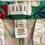 Elle -Flower print Shorts-2 side pockets-zips in front-EUC-Sz 2 Photo 3