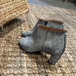 Maison Margiela
Crackled Leather Peep Toe Bootie Size 36.5 Silver Photo 6